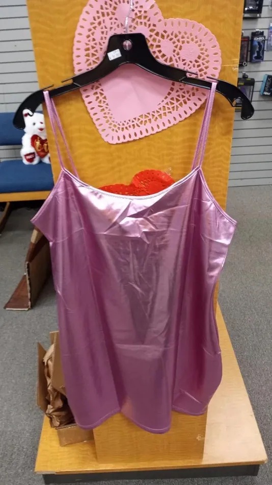 SHEIN Pink shimmer party dress 0XL Vibrators