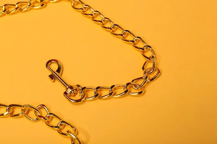 Anal The Kinky Peach Dripping in Gold Bondage Set